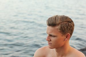Haarimplantate - Der Weg zum vollen Haar auf men-styling.de